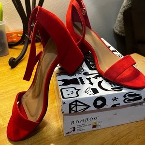 Like new Red sandals